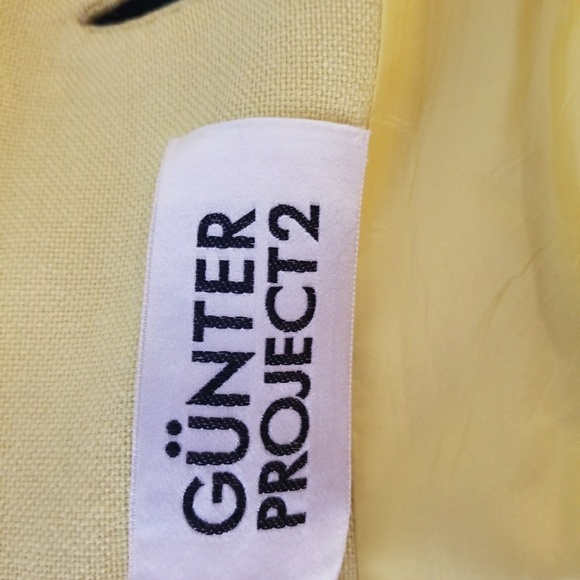 Coat - Picture 4 of 6